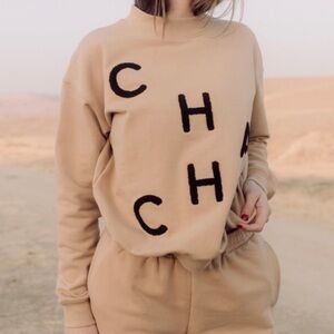 ELLANDEMM Cha Cha Sweatshirt Women L Tan Patch Letter Super Stretch Relaxed Fit